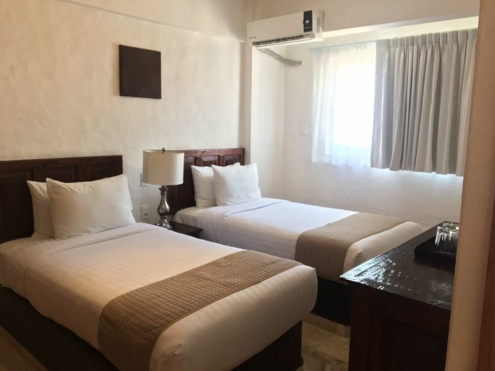 Hotel Suites Mar Elena (Adults Only) Puerto Vallarta Zewnętrze zdjęcie